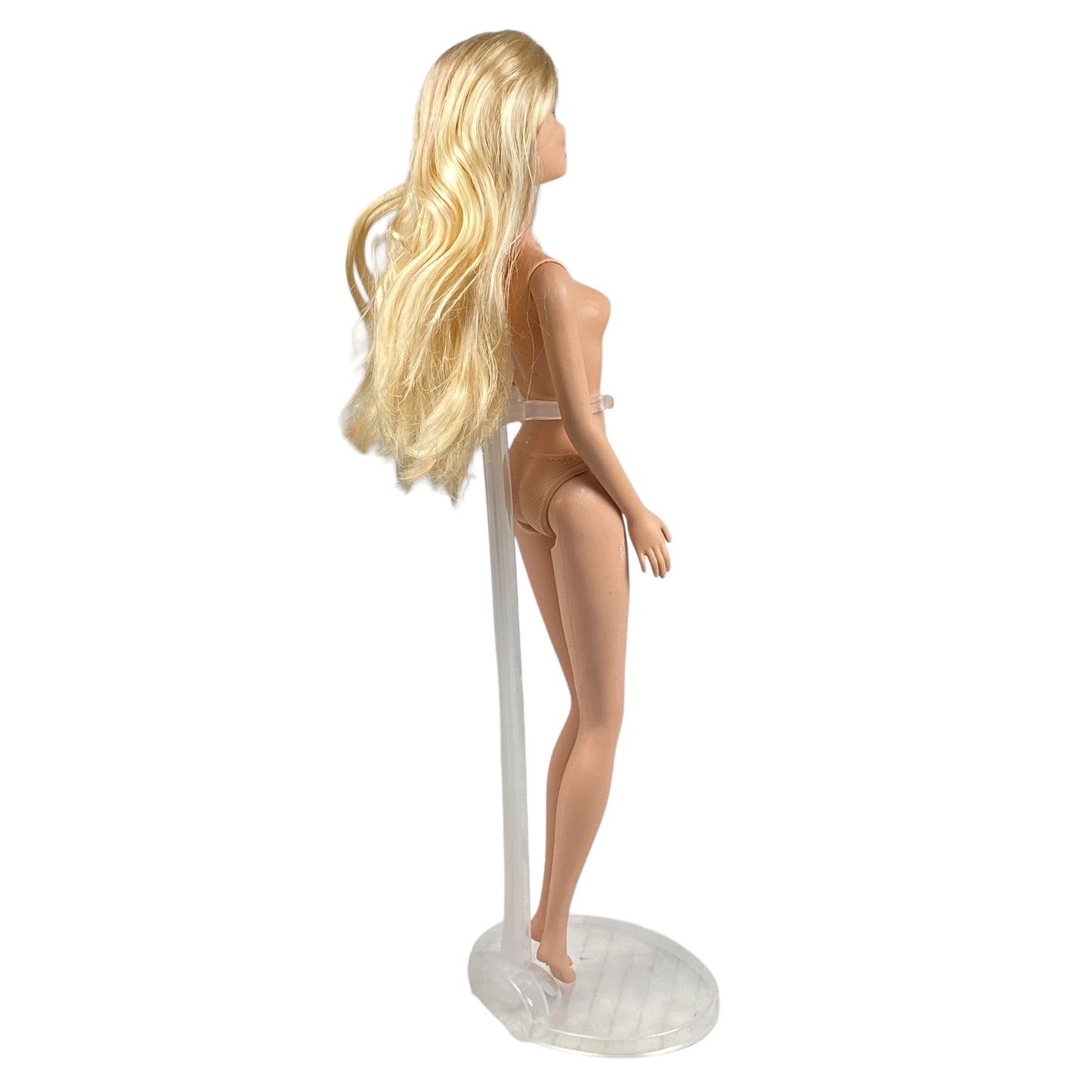 2009 Barbie and the Three Musketeers Corinne #N7003