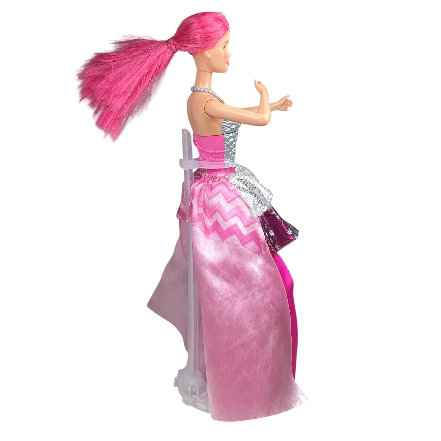2015 Rock n' Royals Courtney Barbie #CKB57