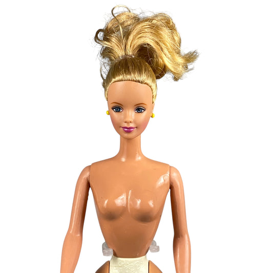 1999 Easter Treats Barbie #23786