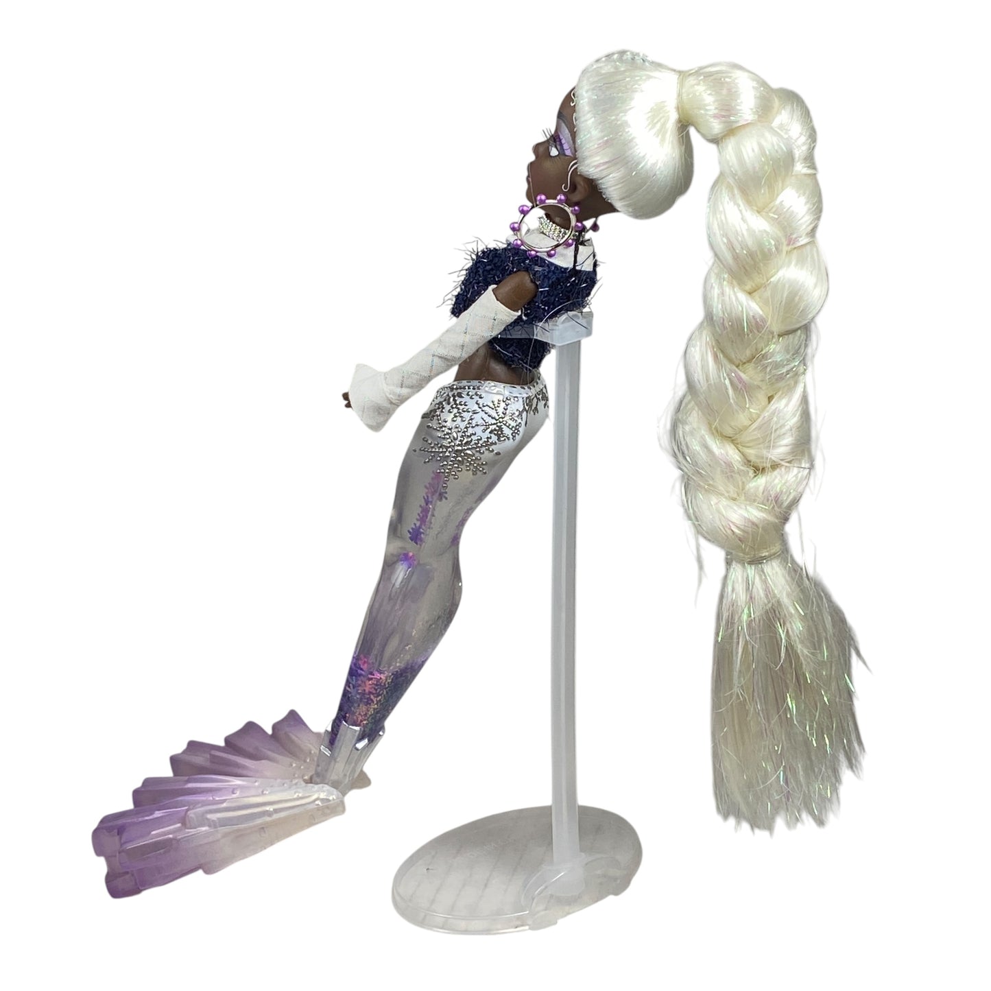 2022 Mermaze Mermaidz Winter Waves Crystabella