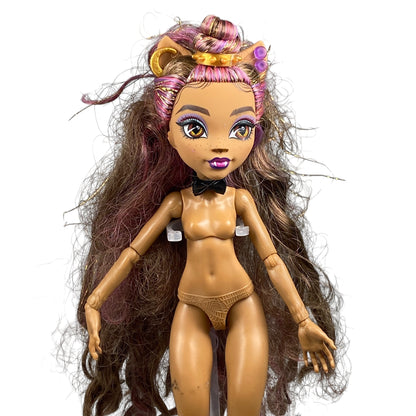 2022 Monster High Clawdeen Wolf #HNF69