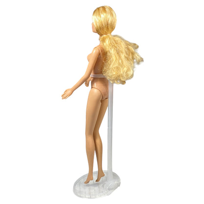 2002 Shakira Barbie #B4534