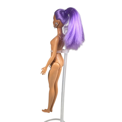 2022 Fashionistas Barbie #HBV12