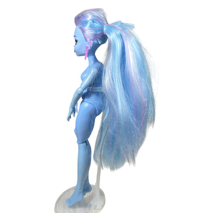 2023 Monster High Abbey Bominable Yeti