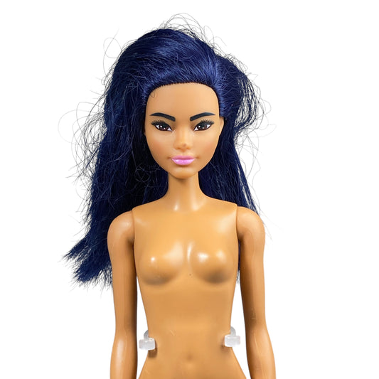 2021 Fashionistas Barbie #GXY99