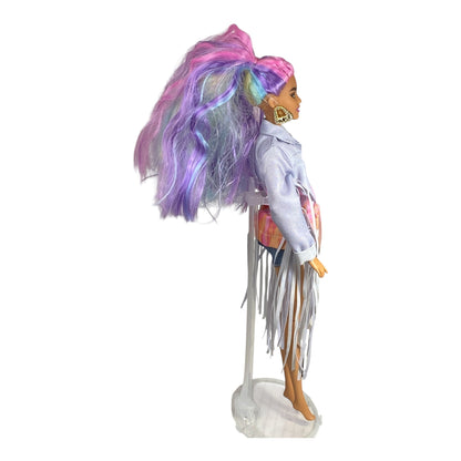 2021 Extra Barbie #HGB61