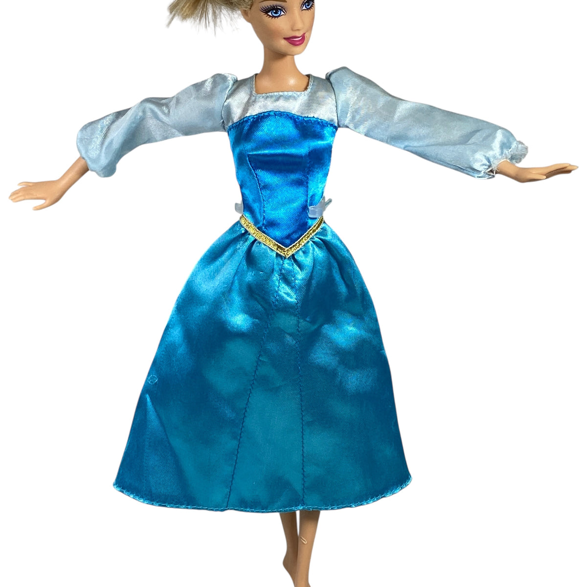 ariel doll blue dress Disney Store Exclusive Wardrobe – Derella the Mermaid and come Isabella Backless Short White Short Sleeve Gowns Women's Size:Euro 36.5 = US 6.5