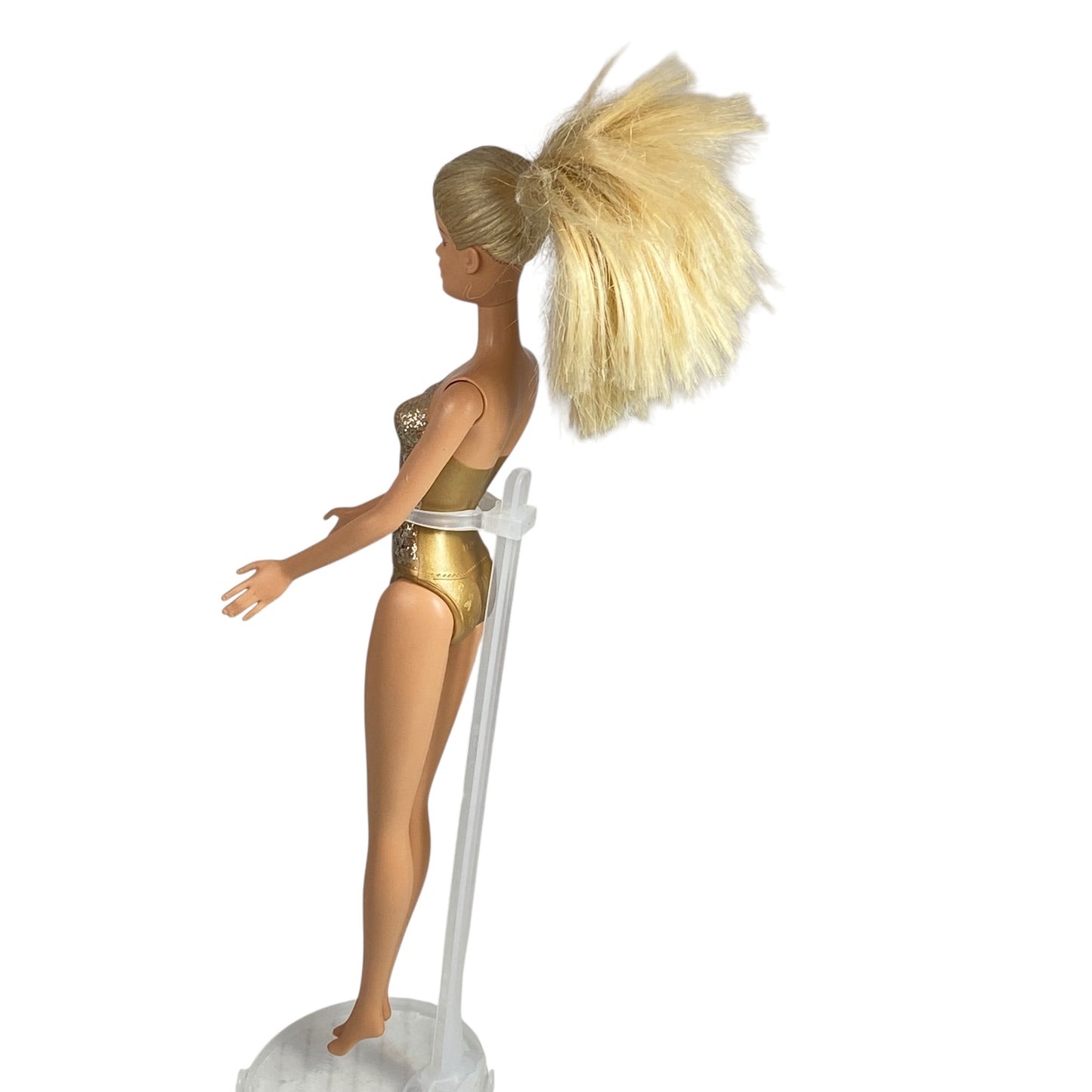 2010 Barbie Gold Sparkle Princess #T7591