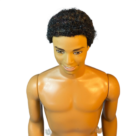 2005 Beach Fun Steven Barbie #J0704