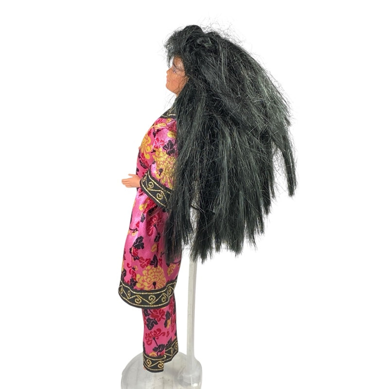 1994 Dolls of the World Chinese Barbie #11180