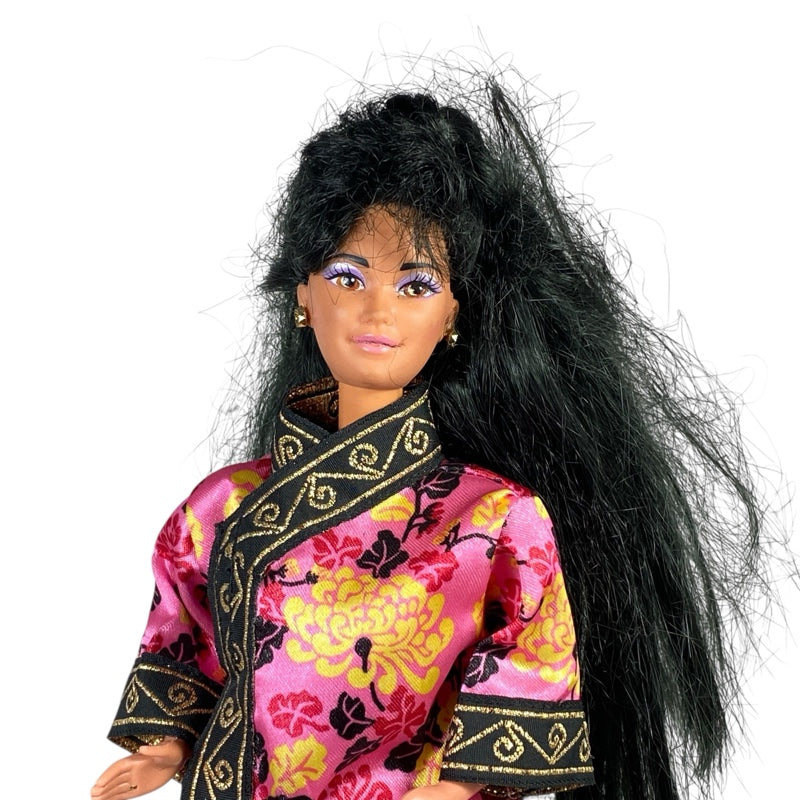 1994 Dolls of the World Chinese Barbie #11180