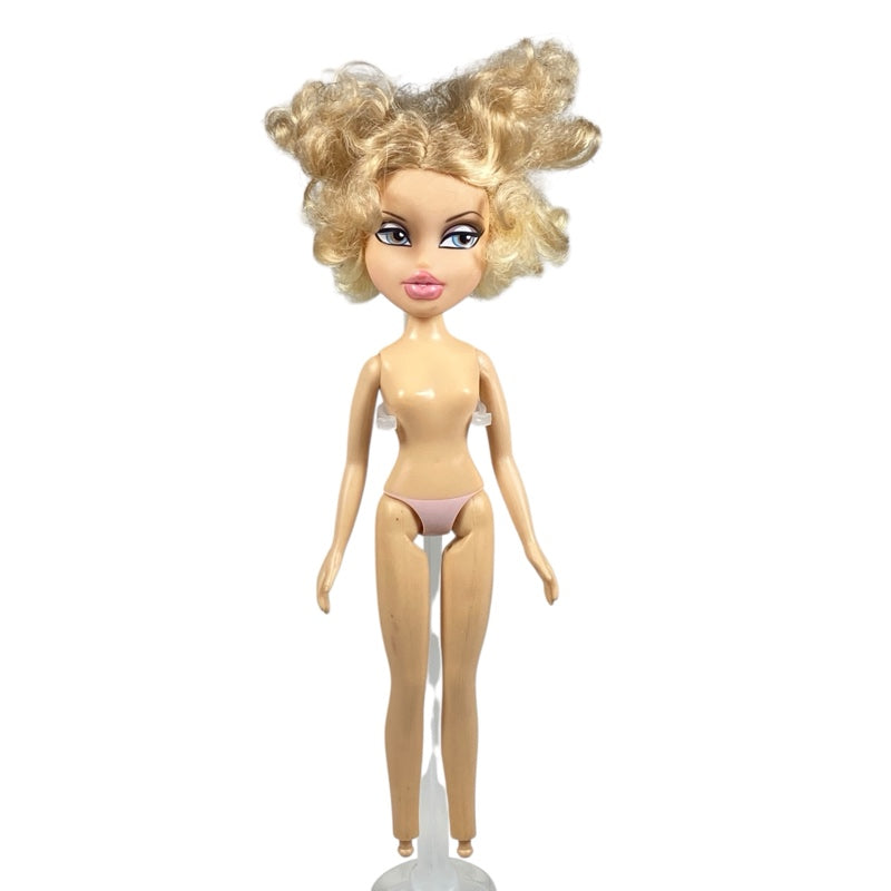 2011 Style It Bratz Nadine
