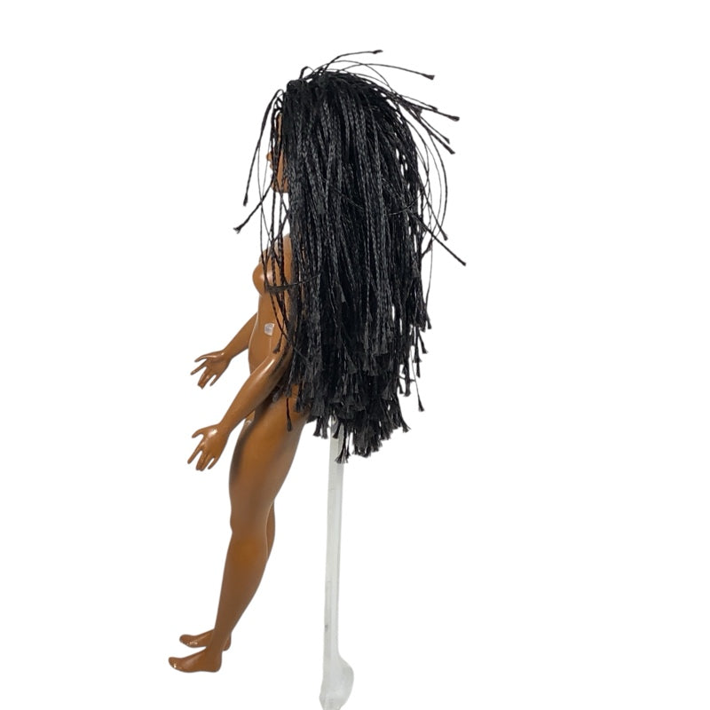2019 Fashionistas Barbie #GHW58