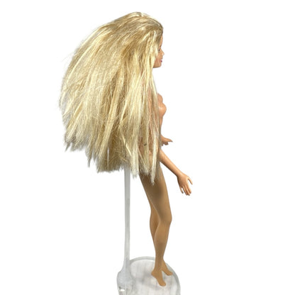 2004 City Style Barbie #G6093