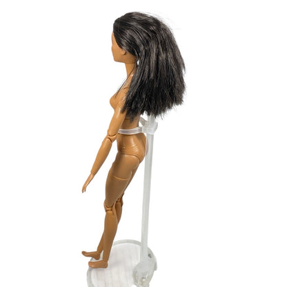 2017 Made to Move Soccer Player Barbie #FCX82