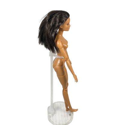 2017 Made to Move Soccer Player Barbie #FCX82